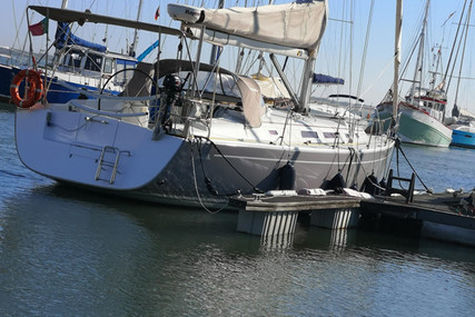 Hanse 400 for sale in Portugal for €99,000 (£90,835) Hanse 400 for sale in Portugal for €99,000 (£90,835)