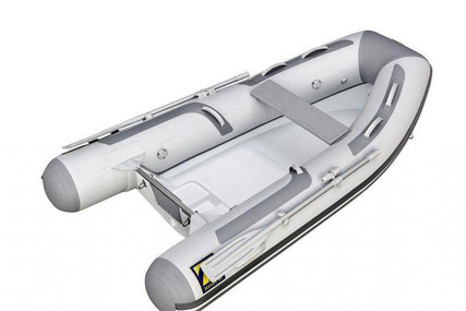 Zodiac CADET 340 for sale in Germany for €5,899 (£5,346) Zodiac CADET 340 for sale in Germany for €5,899 (£5,346)