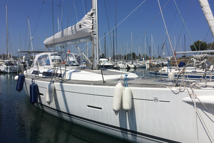Dufour Yachts 445 Grand Large for sale in France for €195,000 (£177,507) Dufour Yachts 445 Grand Large for sale in France for €195,000 (£177,507)