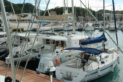 Lagoon 400 for sale in France for €199,000 (£182,335) Lagoon 400 for sale in France for €199,000 (£182,335)