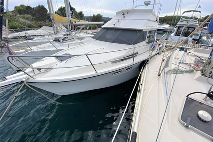 Dufour Yachts JAMAICA 30 FLY for sale in France for €35,000 (£32,069) Dufour Yachts JAMAICA 30 FLY for sale in France for €35,000 (£32,069)
