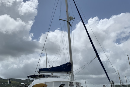 Lagoon 380 for sale in Martinique for €189,500 (£173,113) Lagoon 380 for sale in Martinique for €189,500 (£173,113)