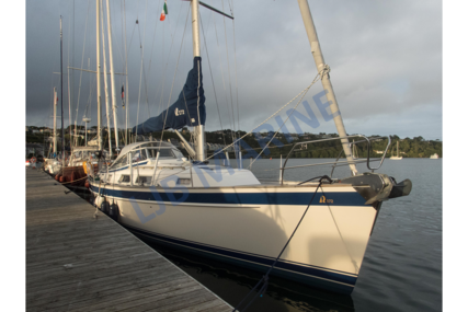 Hallberg-Rassy 372 for sale in France for €225,000 (£205,064) Hallberg-Rassy 372 for sale in France for €225,000 (£205,064)