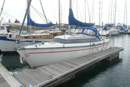 Dufour Yachts 2800 for sale in United Kingdom for £8,000 Dufour Yachts 2800 for sale in United Kingdom for £8,000