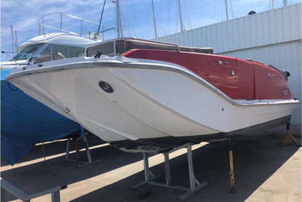 Bayliner Element XR7 for sale in France for €25,000 (£22,906) Bayliner Element XR7 for sale in France for €25,000 (£22,906)