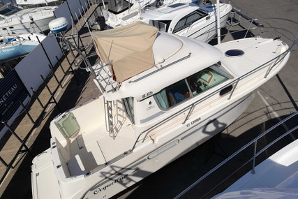 Ocqueteau 885 FLY for sale in France for €55,000 (£50,229) Ocqueteau 885 FLY for sale in France for €55,000 (£50,229)