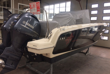 Invictus 270 FX for sale in France for €68,700 (£63,076) Invictus 270 FX for sale in France for €68,700 (£63,076)
