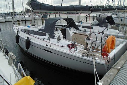 Dehler 38 for sale in for €187,000 (£171,340) Dehler 38 for sale in for €187,000 (£171,340)