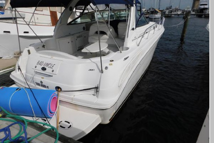 Sea Ray 380 Sundancer for sale in United States of America for $79,900 (£57,758)