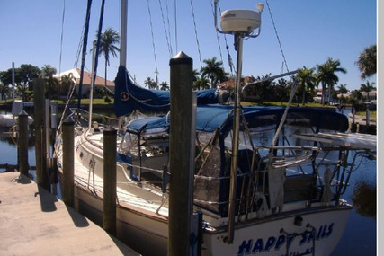 Island Packet 40 for sale in United States of America for $169,900 (£123,649)