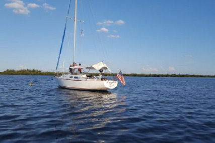 Pearson 35 for sale in United States of America for $19,500 (£13,840)