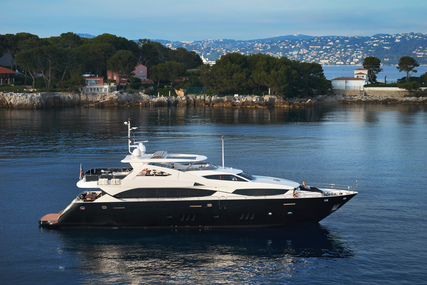Sunseeker 34m for sale in France for €4,900,000 (£4,209,188)