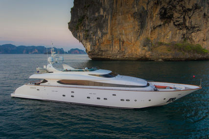 Maiora 31DP for sale in Thailand for €2,450,000 (£2,244,823) Maiora 31DP for sale in Thailand for €2,450,000 (£2,244,823)