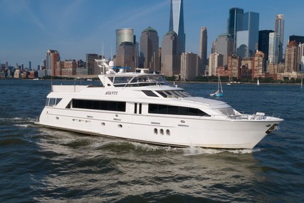 Hatteras 100 Motor Yacht for sale in United States of America for $3,589,000 (£2,791,475) Hatteras 100 Motor Yacht for sale in United States of America for $3,589,000 (£2,791,475)
