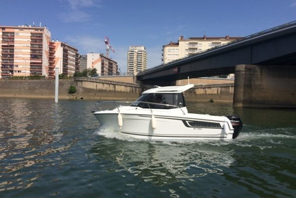 Jeanneau Merry Fisher 605 for sale in France for €39,990 (£36,532) Jeanneau Merry Fisher 605 for sale in France for €39,990 (£36,532)