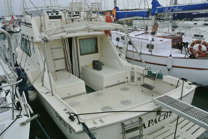 Hatteras 32 SPORT for sale in Italy for €47,500 (£43,239) Hatteras 32 SPORT for sale in Italy for €47,500 (£43,239)