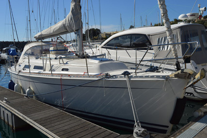 Hanse 341 for sale in Portugal for €50,000 (£45,876) Hanse 341 for sale in Portugal for €50,000 (£45,876)
