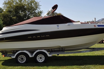Maxum 2300 SR for sale in United States of America for $17,750 (£13,815) Maxum 2300 SR for sale in United States of America for $17,750 (£13,815)