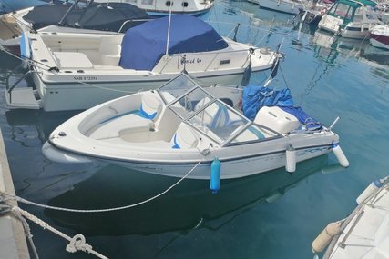 Bayliner Capri 175 Bowrider for sale in Spain for €9,000 (£7,981) Bayliner Capri 175 Bowrider for sale in Spain for €9,000 (£7,981)