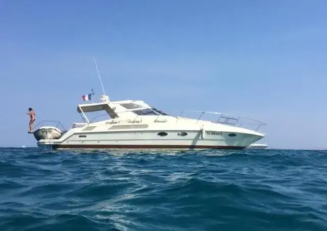 Riva 43 Tropicana for sale in France for €97,000 (£85,242)