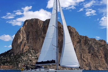 Hanse 461 for sale in Spain for €148,100 (£134,814) Hanse 461 for sale in Spain for €148,100 (£134,814)