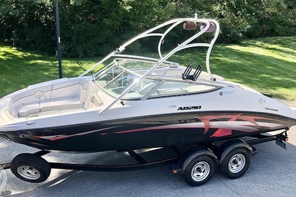 Yamaha AR210 for sale in United States of America for $31,200 (£24,245) Yamaha AR210 for sale in United States of America for $31,200 (£24,245)