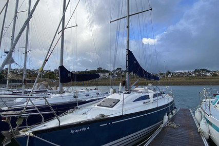 X-Yachts 382 for sale in France for €94,000 (£85,567) X-Yachts 382 for sale in France for €94,000 (£85,567)