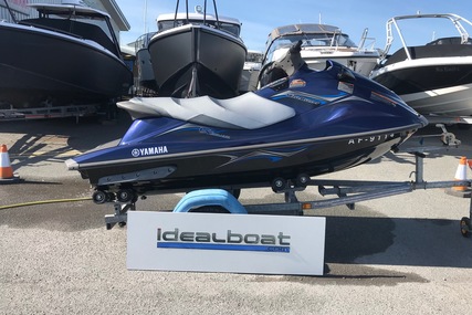 Yamaha Vx vx deluxe waverunner for sale in United Kingdom for £5,995 Yamaha Vx vx deluxe waverunner for sale in United Kingdom for £5,995