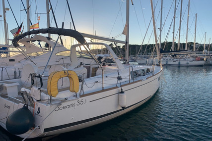 Beneteau Oceanis 35.1 for sale in Spain for €149,500 (£129,786)