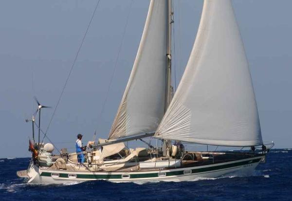 Najad 390 For Sale In Greece