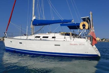 Beneteau Oceanis 373 for sale in Greece for £54,500