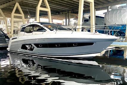 Azimut Yachts Atlantis 43 for sale in United States of America for $575,000 (£411,779)