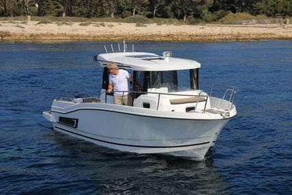 Jeanneau Merry Fisher 795 Marlin - Suzuki DF 200 ATX for sale in United Kingdom for £83,200