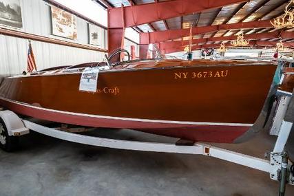 Chris-Craft Deluxe Runabout for sale in United States of America for $29,000 (£20,964)