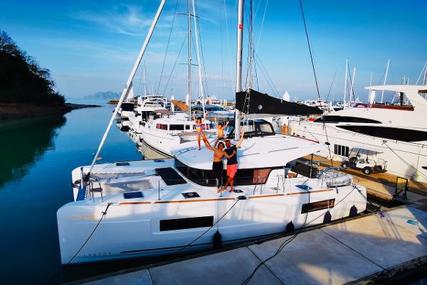 Lagoon 40 for sale in Thailand for €387,000 (£335,713)