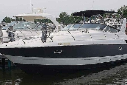 Silverton 361 Express for sale in United States of America for $77,800 (£55,173)