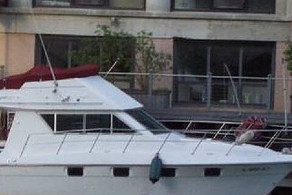 Cruisers Yachts 3380FB Esprit for sale in United States of America for $21,750 (£15,437)