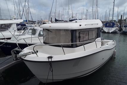 Quicksilver Captur Pilothouse 675 for sale in United Kingdom for £32,500