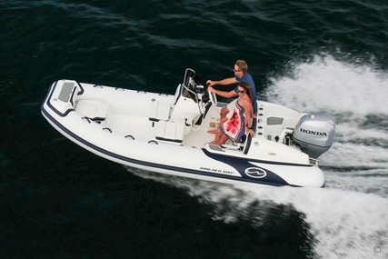 Walker Bay Venture 16 with 4 Seat Console for sale in United Kingdom for £42,987 Walker Bay Venture 16 with 4 Seat Console for sale in United Kingdom for £42,987