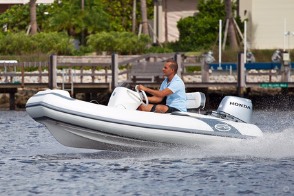 Walker Bay Generation 11 LTE with 3 Seat Console for sale in United Kingdom for £24,292 Walker Bay Generation 11 LTE with 3 Seat Console for sale in United Kingdom for £24,292