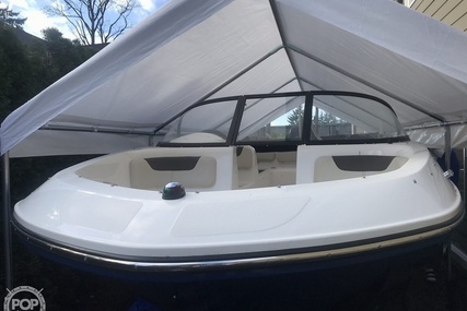 Bayliner ELEMENT E21 for sale in United States of America for $35,600 (£25,994) Bayliner ELEMENT E21 for sale in United States of America for $35,600 (£25,994)