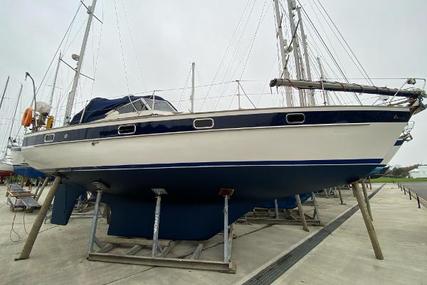 Hallberg-Rassy 352 for sale in United Kingdom for £50,000