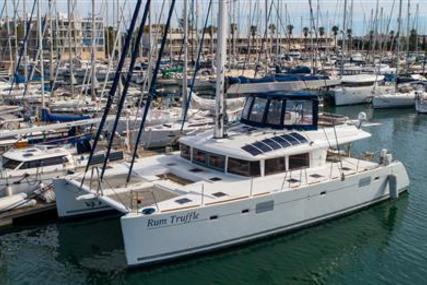 Lagoon 560 for sale in Portugal for €850,000 (£732,885)