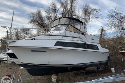 Carver Yachts 3297 Mariner for sale in United States of America for $35,000 (£24,821)