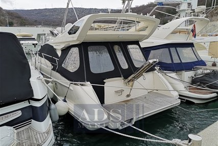 Azimut Yachts 43 for sale in Croatia for €238,000 (£205,971)