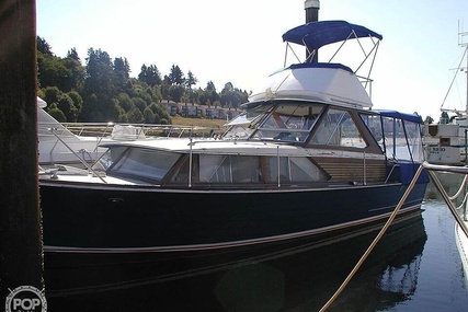 Chris-Craft Corinthian Sea Skiff 35 for sale in United States of America for $17,750 (£12,692)