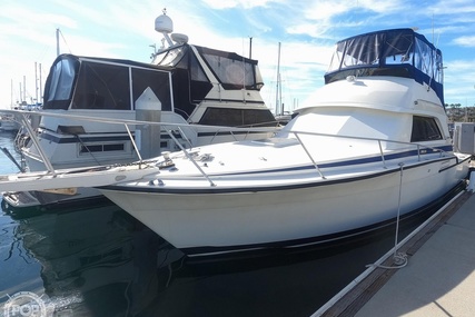 Bertram Convertible 37 for sale in United States of America for $74,995 (£53,730)