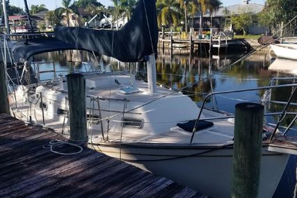 Island Packet 27 for sale in United States of America for $29,900 (£21,778)