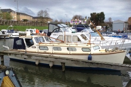 32ft. RAMPART MOTOR CRUISER for sale in United Kingdom for £15,000