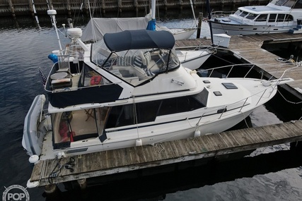 Bayliner 3270 Motor Yacht for sale in United States of America for $33,400 (£23,919)